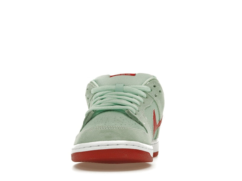 Nike SB Dunk Low Medium Mint Gym Red