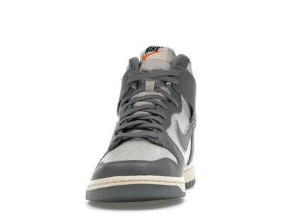 Nike Dunk High Vintage Light Bone Grey