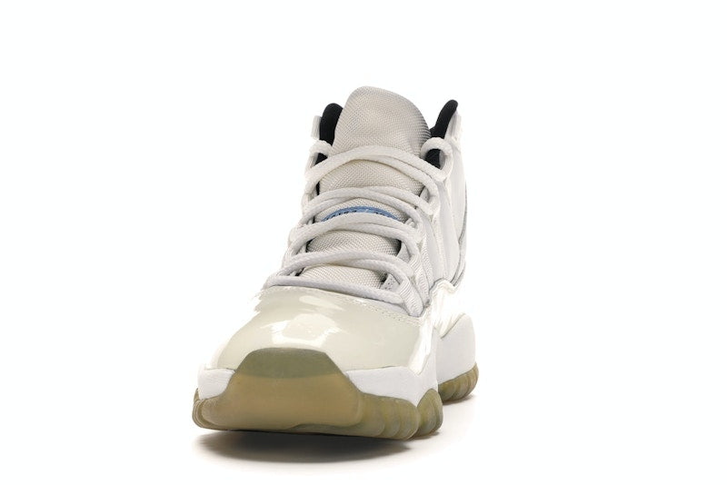 Jordan 11 Retro Columbia (2001)