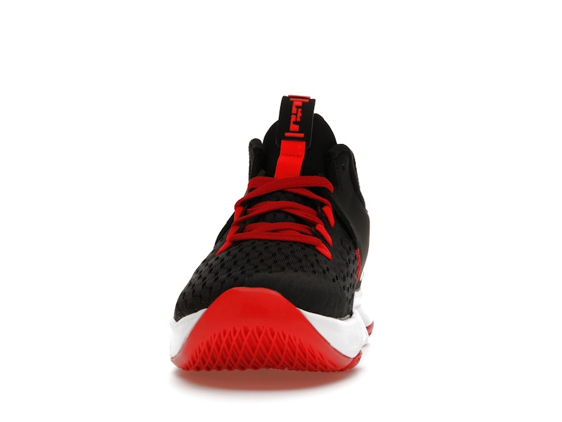 Nike LeBron Witness 5 Bred