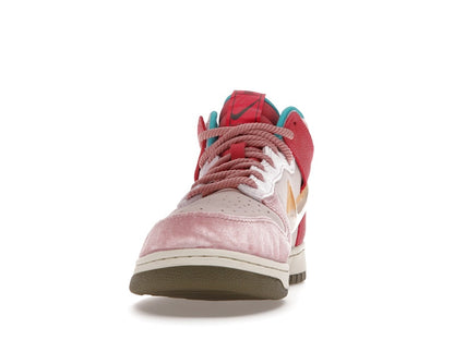Nike Dunk Mid Social Status Free Lunch Strawberry Milk