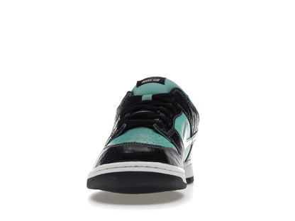Nike SB Dunk Low Diamond Supply Co.