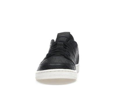 Jordan 1 Retro Low Swooshless Black (2025)