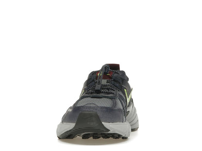Nike V2K Run Luminous (Women's)