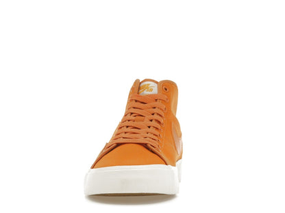 Nike SB Blazer Court Mid Premium Light Curry