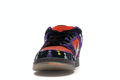 Nike SB Dunk Low Day of the Dead