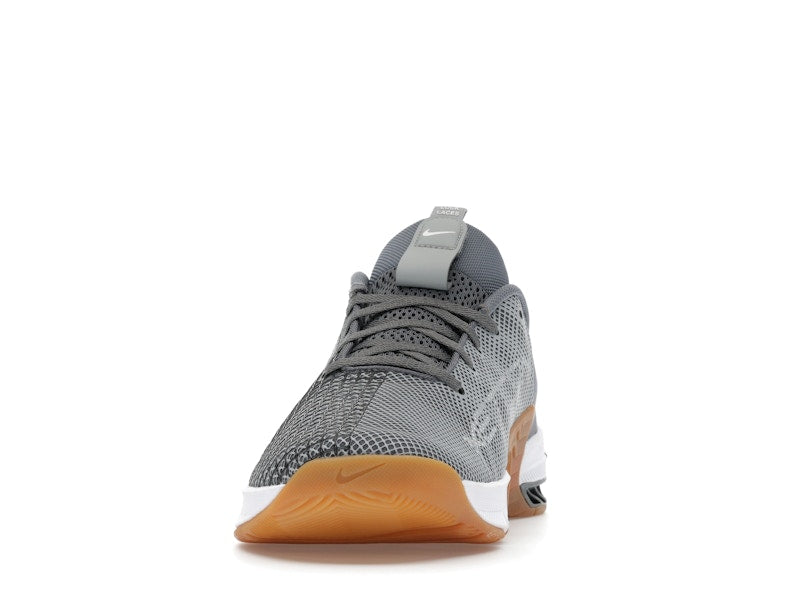 Nike Metcon 8 Smoke Grey Gum