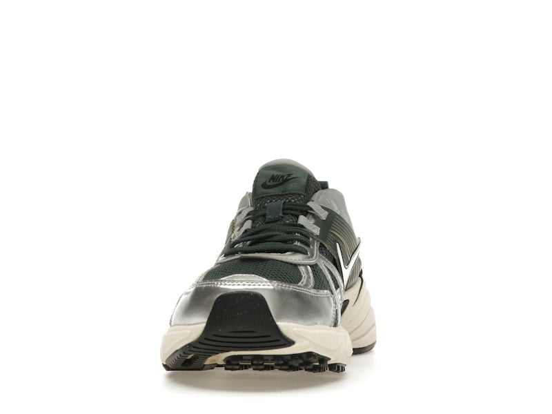 Nike V2K Run Vintage Green
