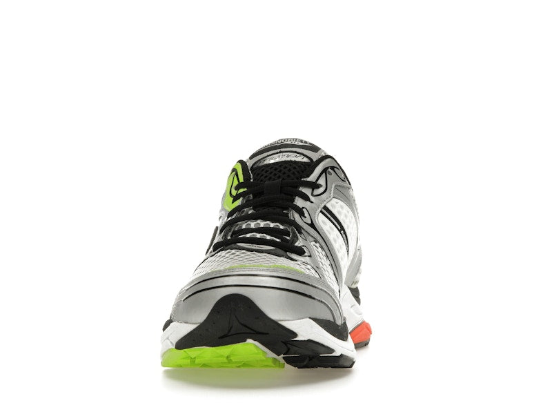 Saucony ProGrid Triumph 4 Highsnobiety Silver