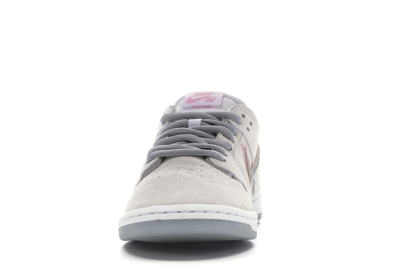Nike SB Dunk Low Ishod Wair Flat Silver