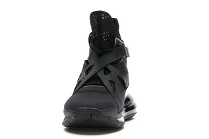 Jordan Air Latitude 720 Triple Black (Women's)