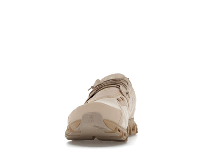 On Running Cloud 6 Waterproof Sand Dune