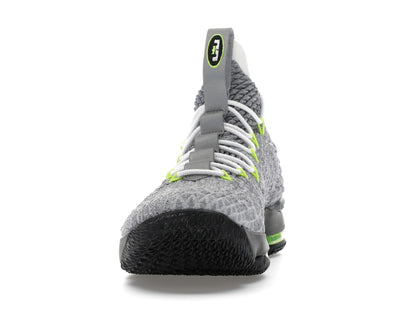 Nike LeBron 15 Air Max 95