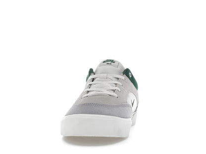 Nike SB Malor Platinum Tint Fir