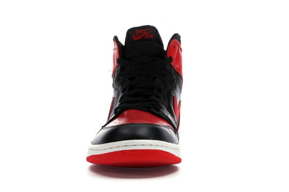 Jordan 1 Retro Bred (2001)