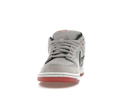 Nike SB Dunk Low Anthracite Light Redwood