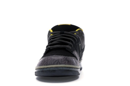 Nike SB Dunk Low Yellow Curb