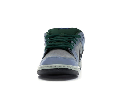 Nike SB Dunk Low Maple Leaf Central Park