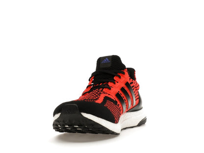 adidas Ultra Boost 5.0 DNA Solar Red Black