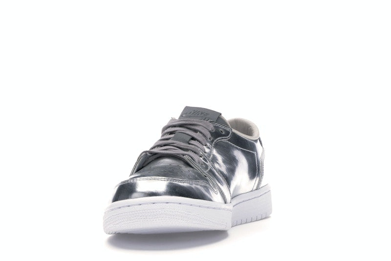 Jordan 1 Retro Low Pinnacle Metallic Silver