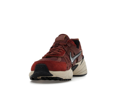 Nike V2K Run Red Sepia Dark Pony (Women's)