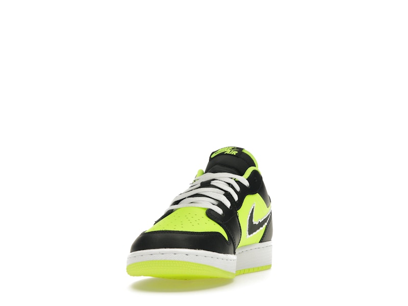 Jordan 1 Low SE Black Cat Volt (GS)