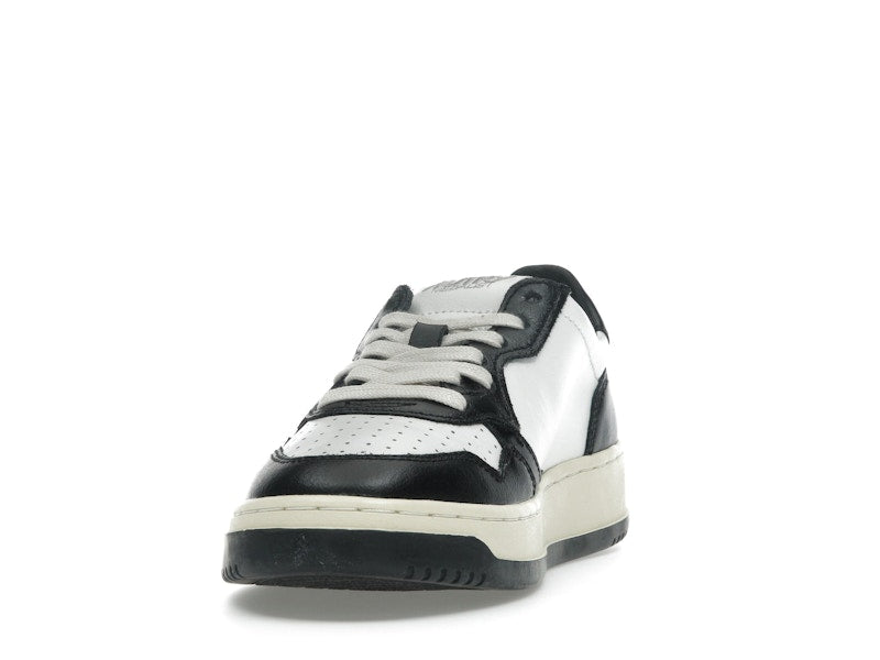 Autry Medalist Leather Low White Black (Women's)