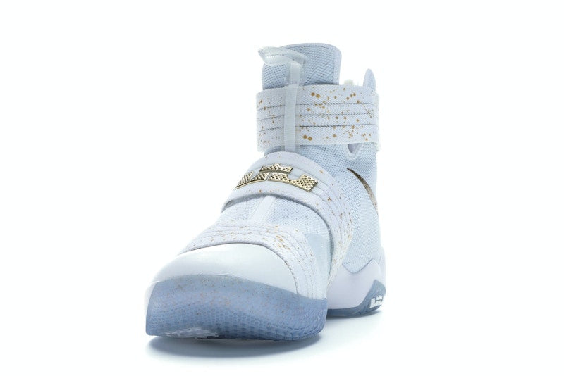 Nike LeBron Zoom Soldier 10 Gold Medal