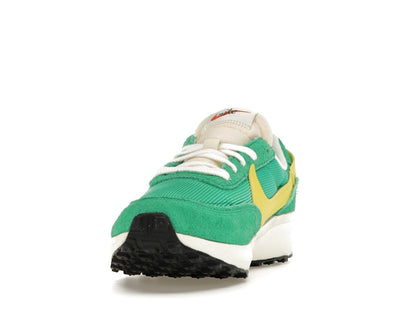 Nike Waffle Debut Vintage Stadium Green Opti Yellow (Women's)