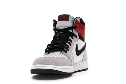 Jordan 1 Retro High Light Smoke Grey
