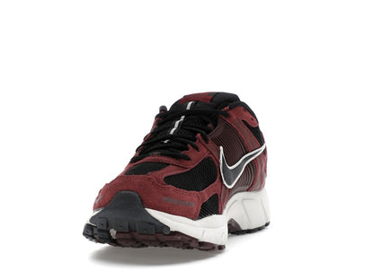 Nike Zoom Vomero 5 Dark Team Red