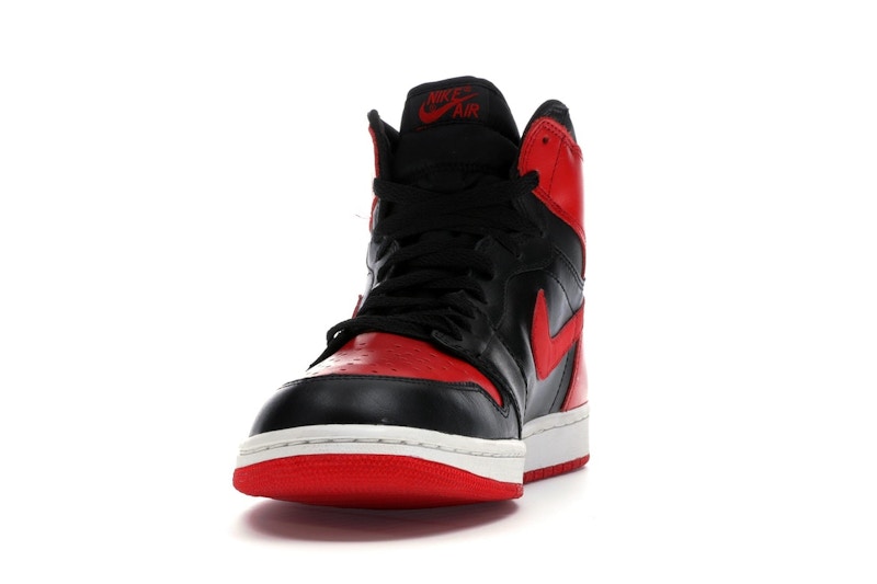 Jordan 1 Retro Bred (2001)