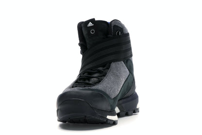 adidas Terrex Tracefinder Xhibition