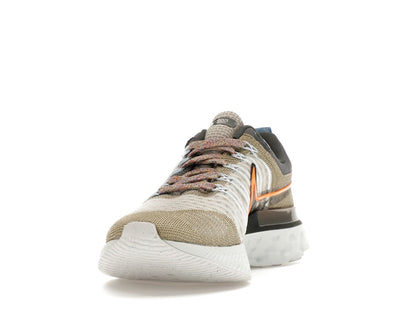 Nike React Infinity Run Flyknit 2 Light Bone Grey Orange
