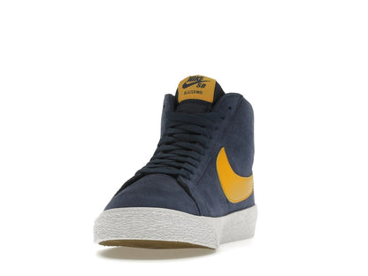 Nike SB Zoom Blazer Mid Michigan