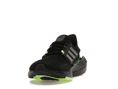 adidas Ultra Boost 22 Black Iron Metallic Beam Green