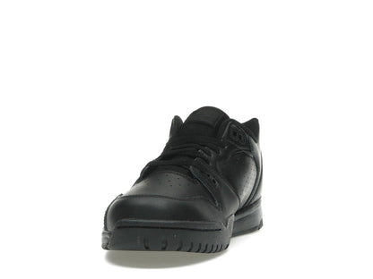 Nike Cross Trainer Low Triple Black