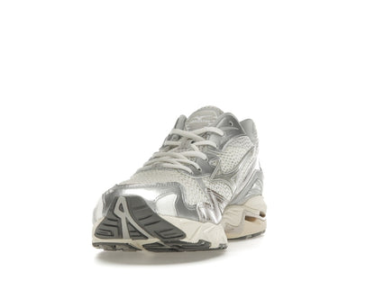 Mizuno Wave Rider 10 Metallic Snow White
