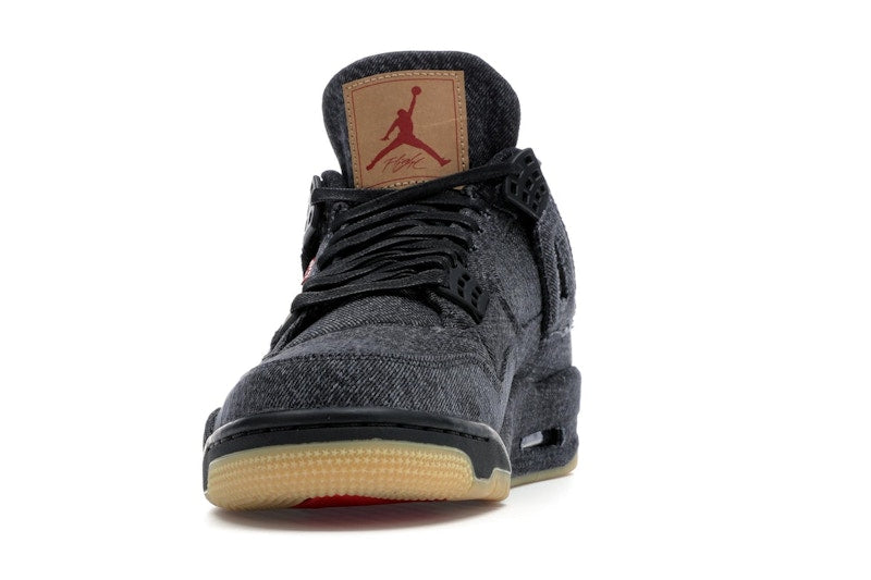 Jordan 4 Retro Levi's Black (Levi's Tag)