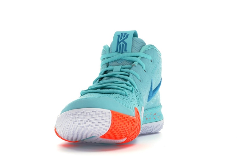 Nike Kyrie 4 Power Is Female