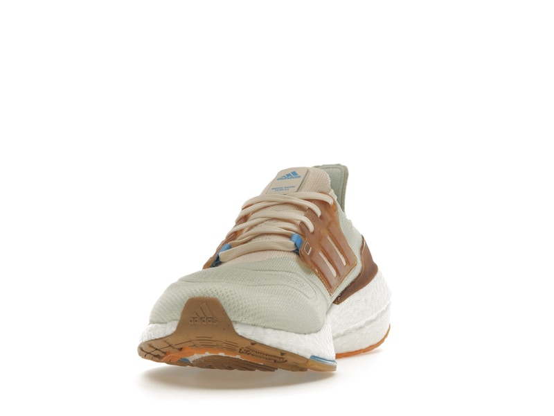adidas Ultra Boost 22 Made with Nature Linen Green