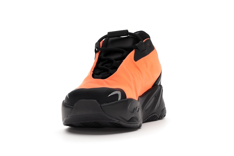 adidas Yeezy Boost 700 MNVN Orange (Kids)