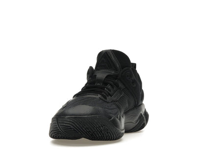 Nike Giannis Immortality 3 Triple Black