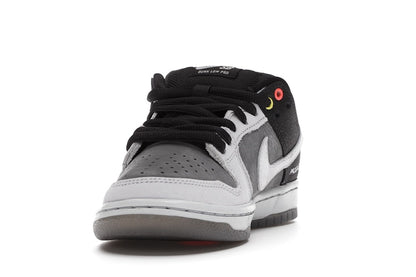 Nike SB Dunk Low VX1000
