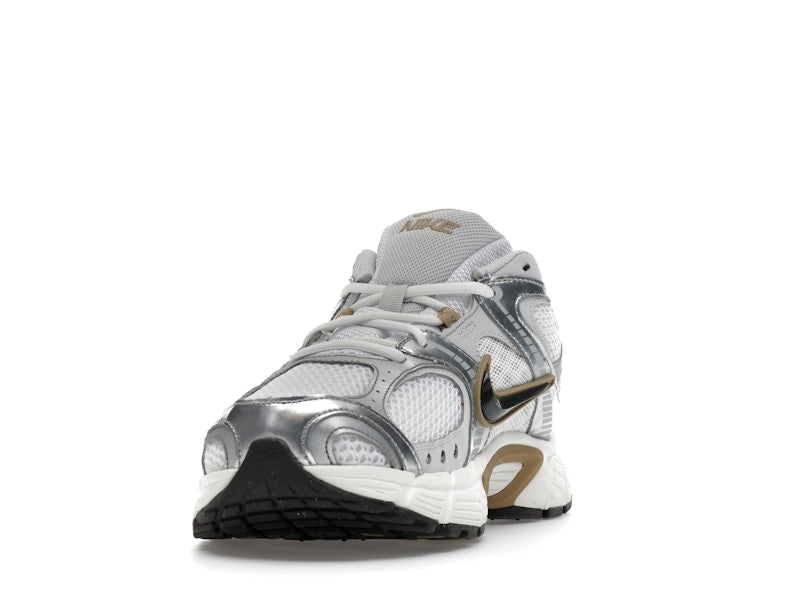 Nike V5 RNR Parachute Beige Metallic Pewter