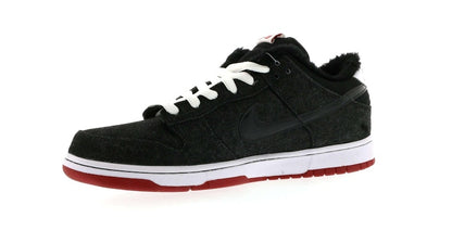 Nike SB Dunk Low Larry Perkins