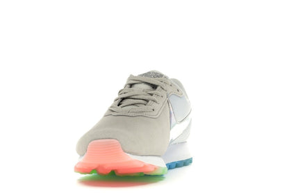 Nike Pre-Love OX Rainbow (Women's)