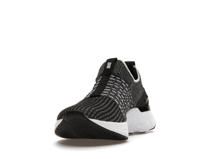 Nike React Phantom Run Flyknit 2 Oreo (Women's)
