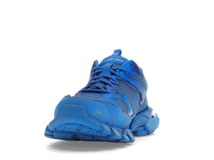 Track.3 Blue