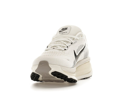 Nike Vomero 18 Summit White Coconut Milk (Women's)